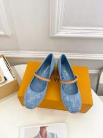 Picture of Louis Vuitton Shoes _SKULVsz35-42313664.5cmmnf0701